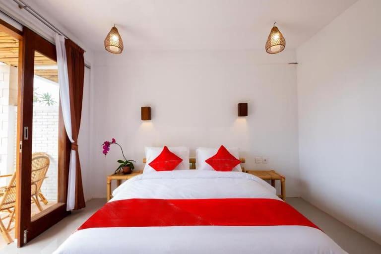 Surya Lombok Accommodation 塞隆贝拉纳克 外观 照片